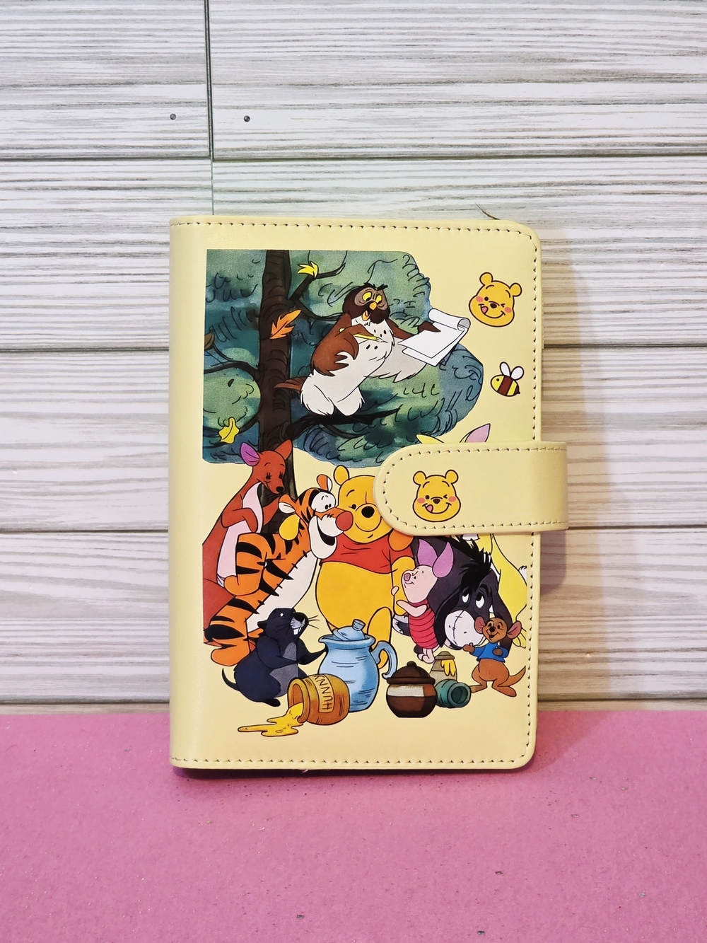 Disney Winnie the Pooh Yellow A6 Binder w/ Magnetic Strap & Matching Paper